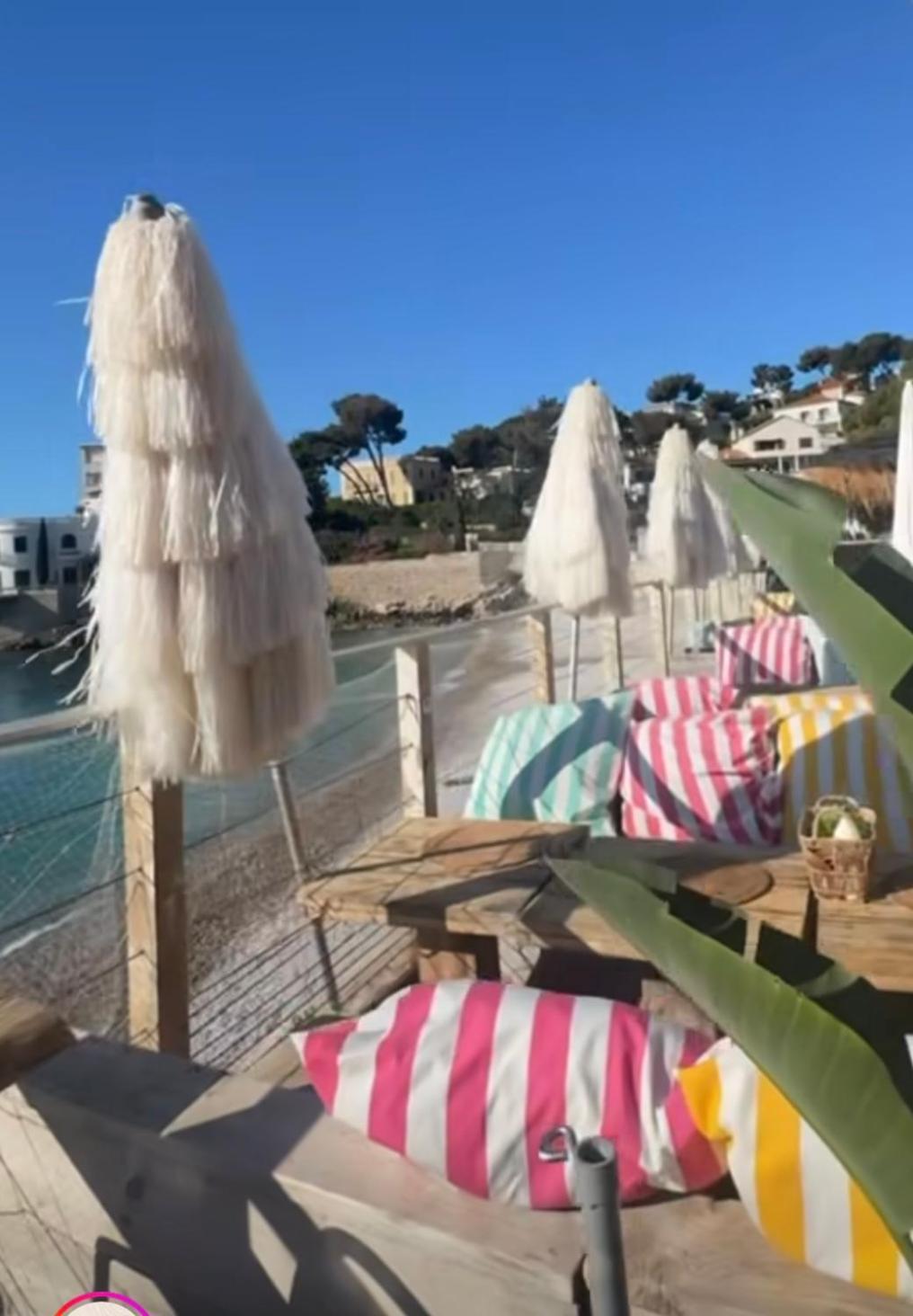 Large Private Garden, Quiet 2-Bedroom Apartment, Air Conditioning, Wifi, Parking Cassis Dış mekan fotoğraf